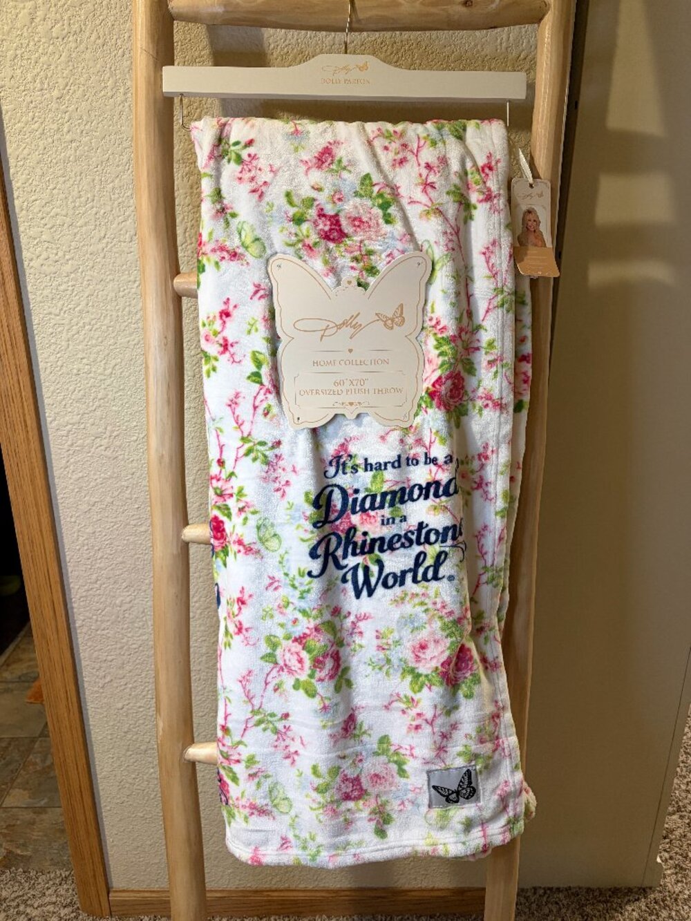 Dolly Parton Diamond Rhinestone World Floral Roses Plush Throw 60x70 NWT